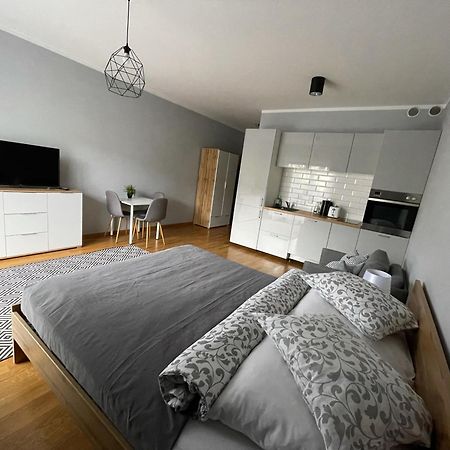 Apartamenty Tespis - Francuska Atal Park II Katowice Ngoại thất bức ảnh