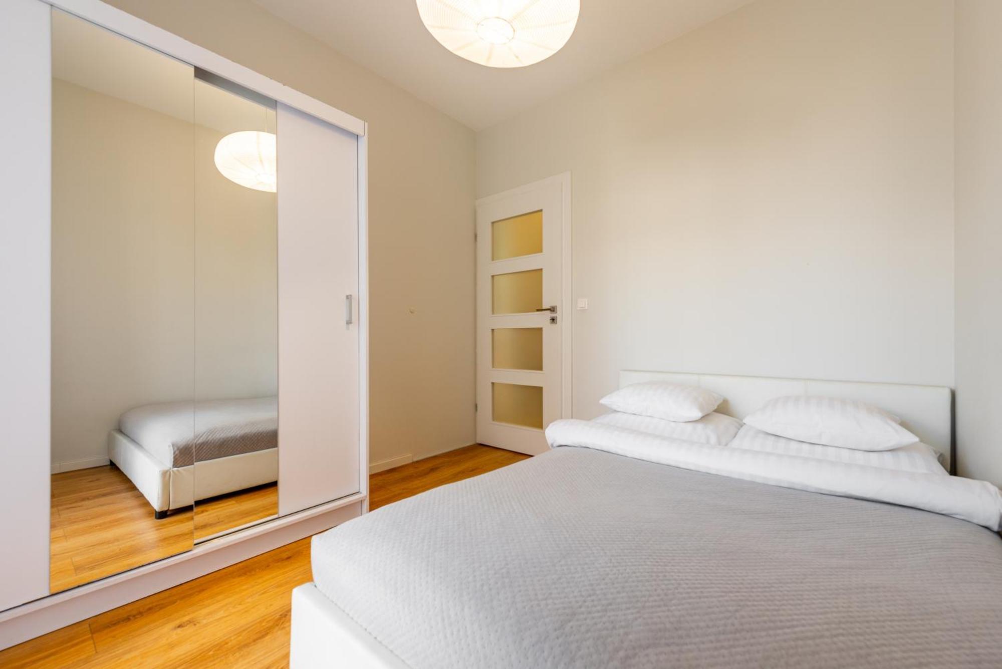Apartamenty Tespis - Francuska Atal Park II Katowice Ngoại thất bức ảnh