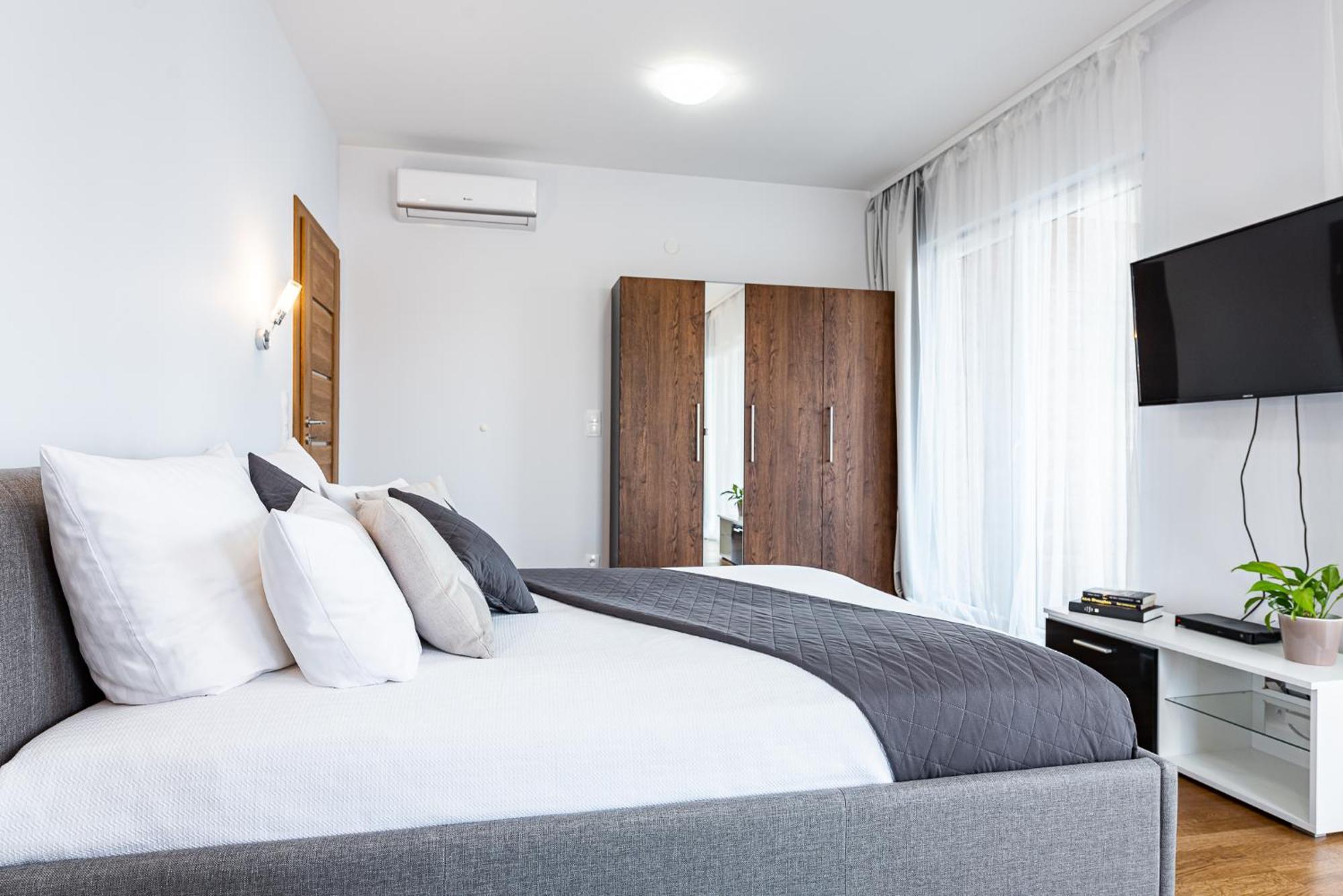 Apartamenty Tespis - Francuska Atal Park II Katowice Ngoại thất bức ảnh